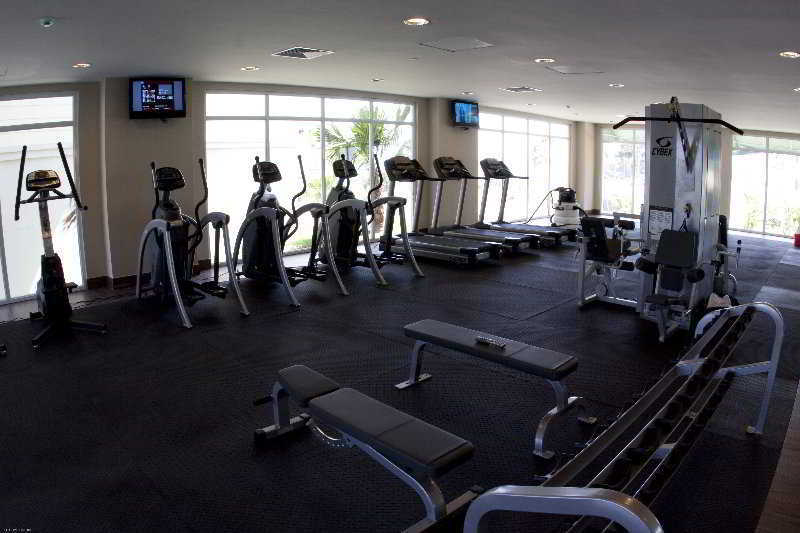 Gran Evenia Bijao Otel Santa Clara  Dış mekan fotoğraf A gym at a hotel